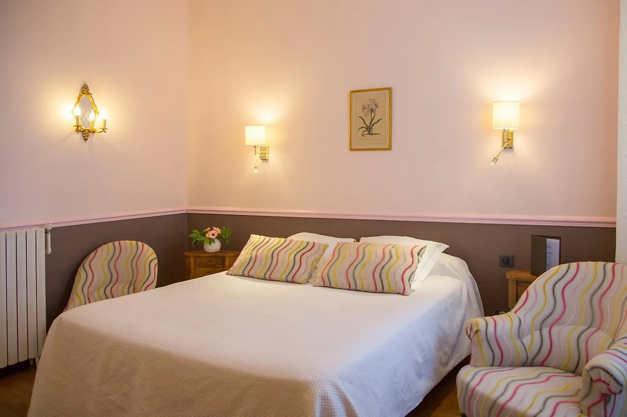 Logis Hotel Restaurant Chateau Bellevue Cazaubon