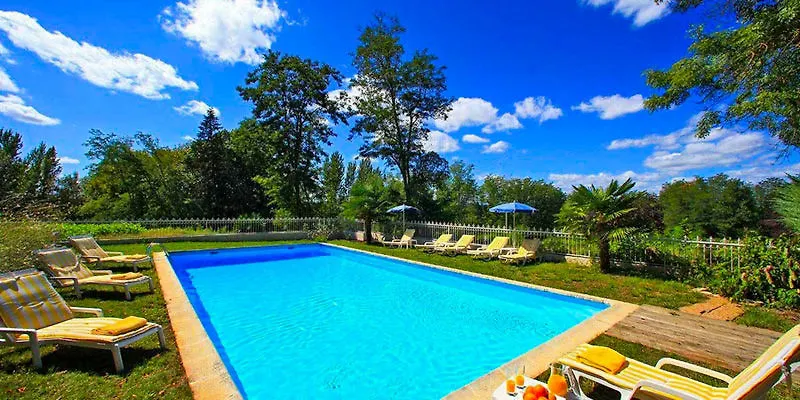 Logis Hotel Restaurant Chateau Bellevue Cazaubon