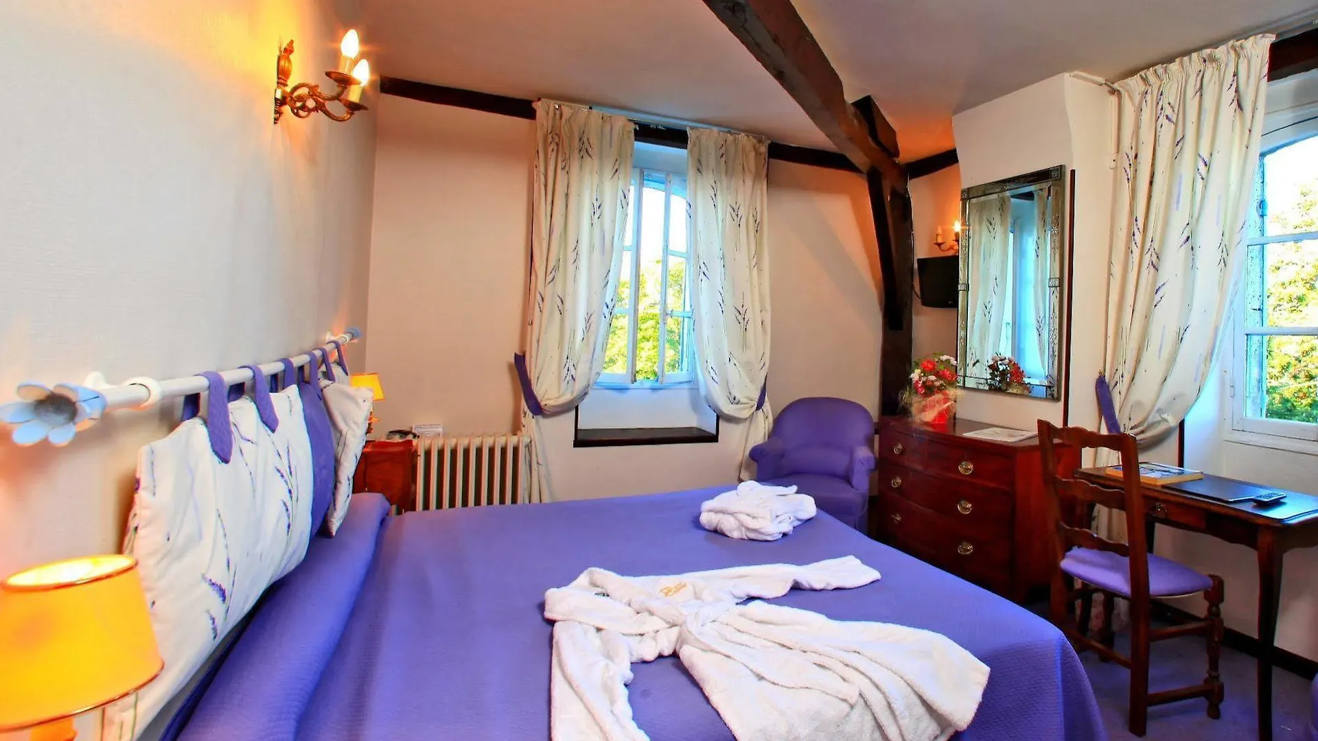 Logis Hotel Restaurant Chateau Bellevue Cazaubon