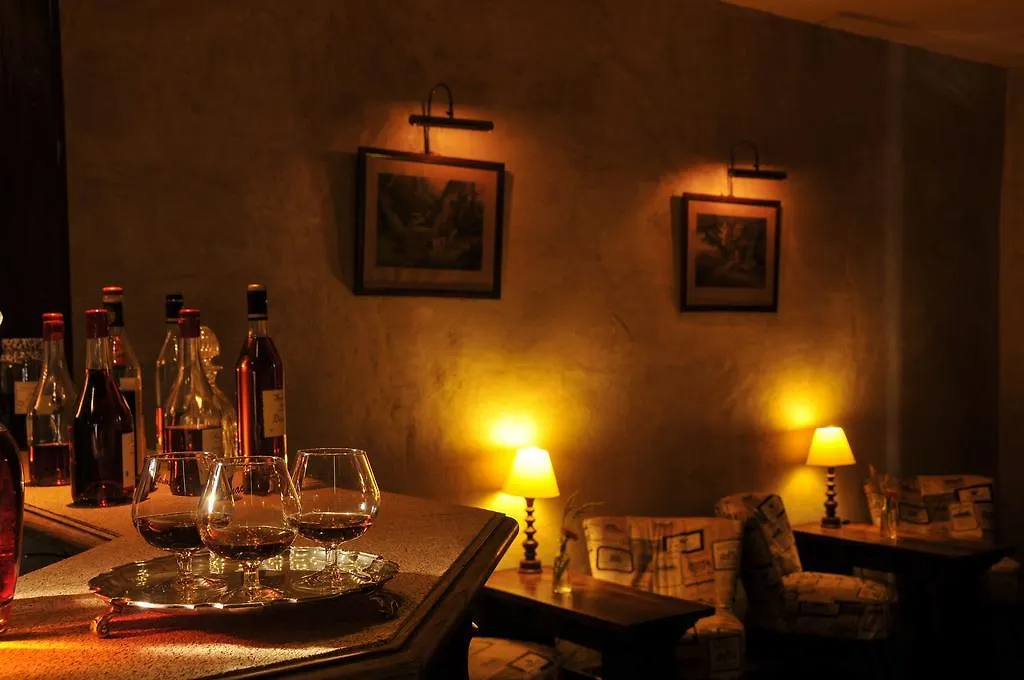 Logis Hotel Restaurant Chateau Bellevue Cazaubon